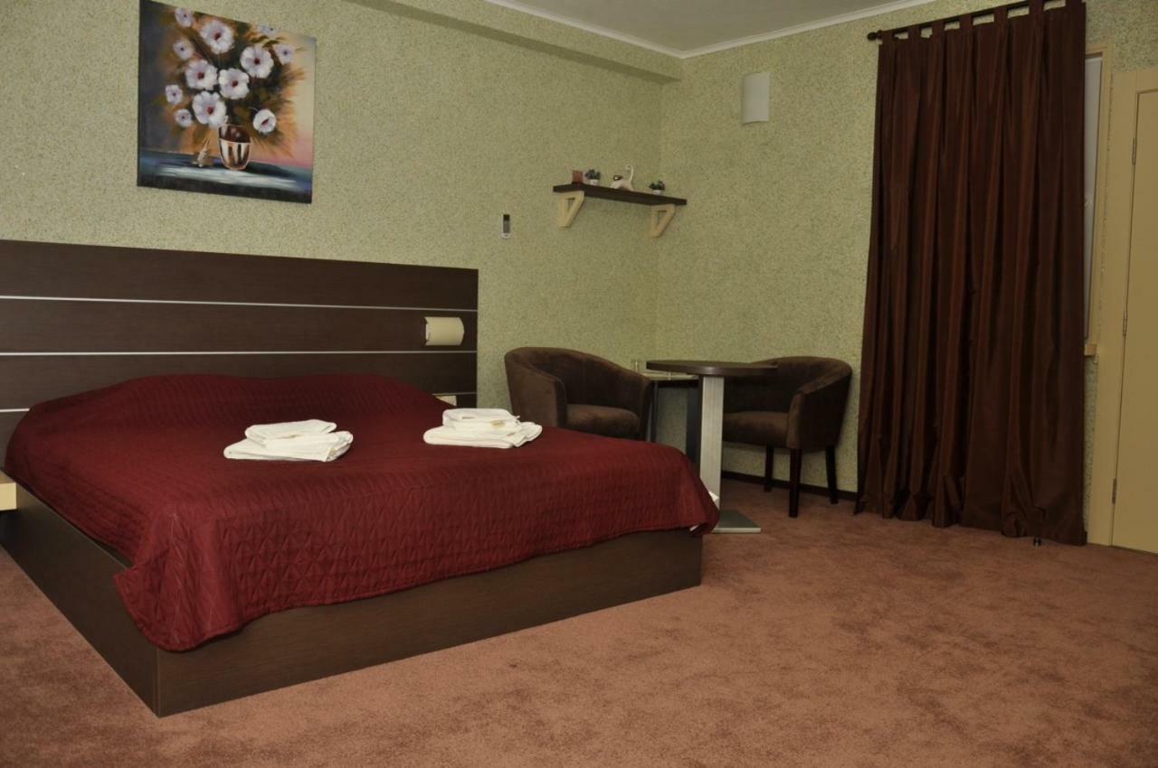 Motel-Yasniy Dnipro Exteriör bild