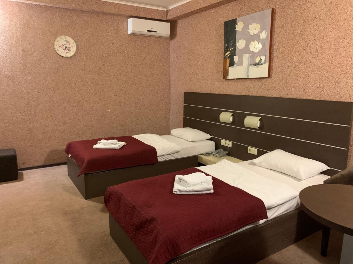 Motel-Yasniy Dnipro Exteriör bild