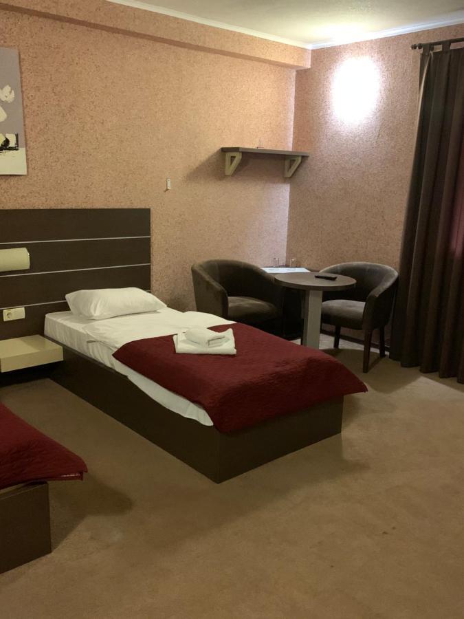 Motel-Yasniy Dnipro Exteriör bild
